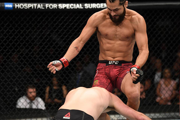 Jorge Masvidal Records Fastest Knockout In UFC History With Flying Knee To  Ben Askren's Skull